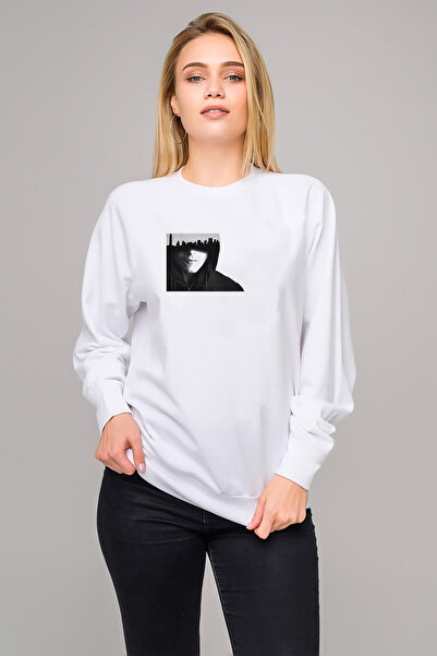 QIVI سترة مري روبوت مطبوع النسائية المحبوكة باللون الأبيض بأكمام طويلة