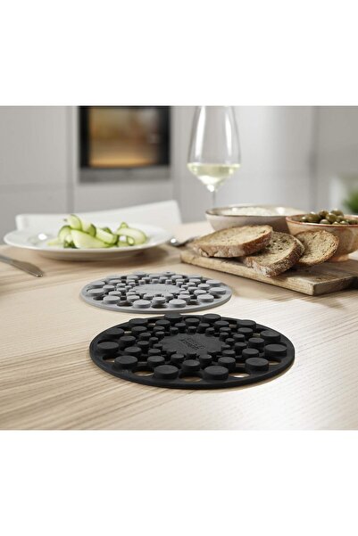 Joseph Joseph Set of 2 Silicone Trivets, One Size, Grey