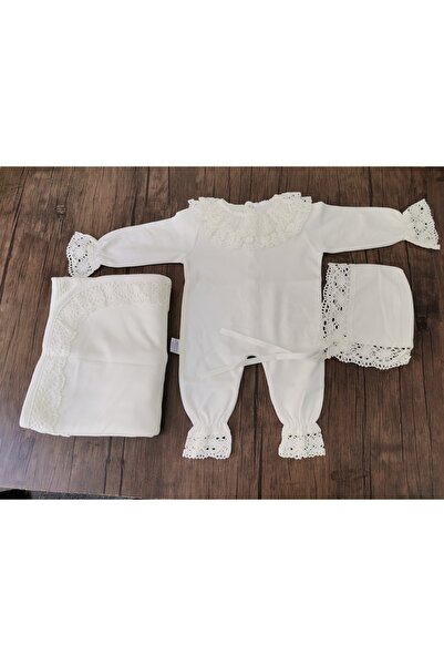 MİNİK ADIMLAR Lace Jumpsuit and Blanket