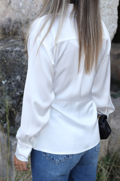 bytugcekaya Ecru satin side tie shirt