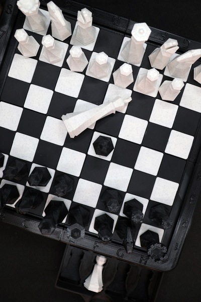 Hanori Collection ♟️   منصات هانوري للعب |   مجموعة شطرنج حديثة بسيطة