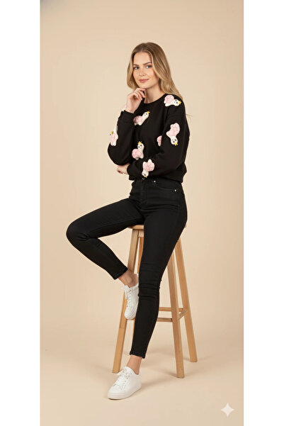 cemo Women's 3D Figured Crop Sweat Embossed Character Patterned Crew Neck Long Sleeve Short Sweat