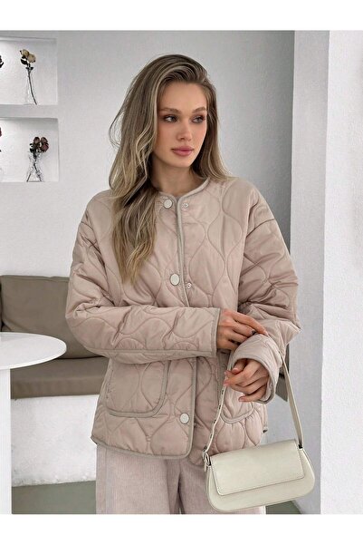 SERBA PALTOANĂ CAPITONE FEMEI, LARGĂ, CU DETAILURI, CU SPATELĂ DE PEȘTE, BEJ