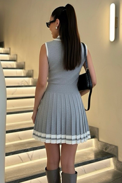 oshebu Women's Shirt Collar Buttoned Front Skirt Pleated Mini Knitwear Dress