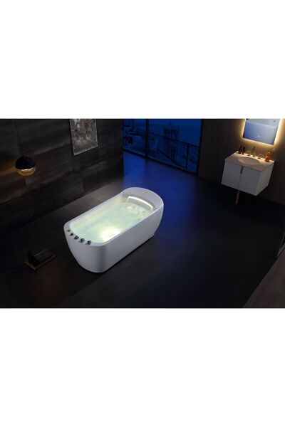 Generic Jacuzzi Model 1611 - Modern and contemporary design