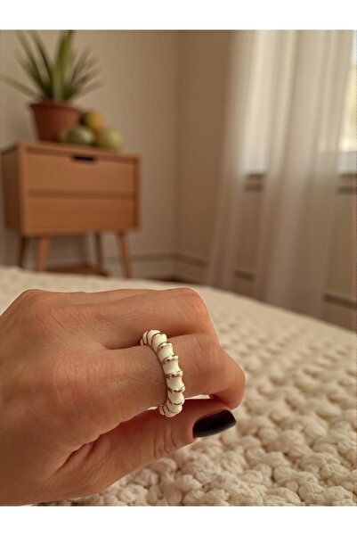 Bo Takı ve Aksesuar White Enamel Gold Detail Adjustable Ring