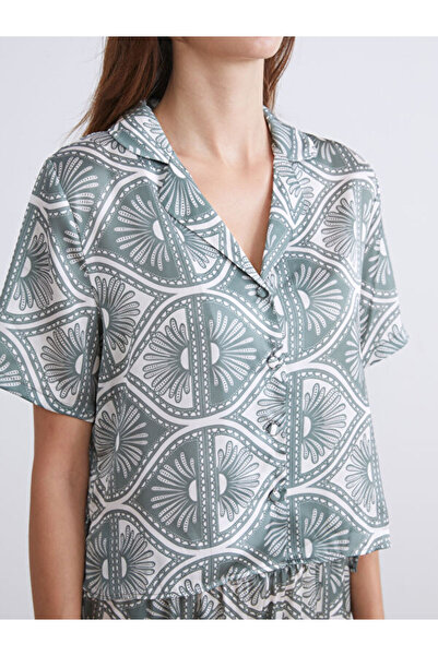 LC Waikiki Shirt Collar Patterned Satin Women's Pajamas Set