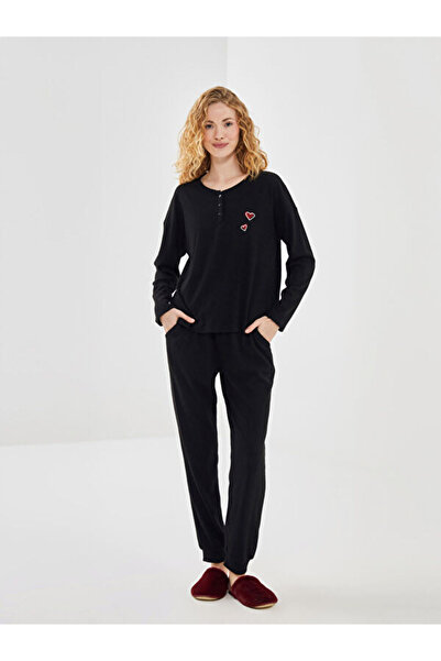 LC Waikiki Crew Neck Embroidered Women's Pajamas Set