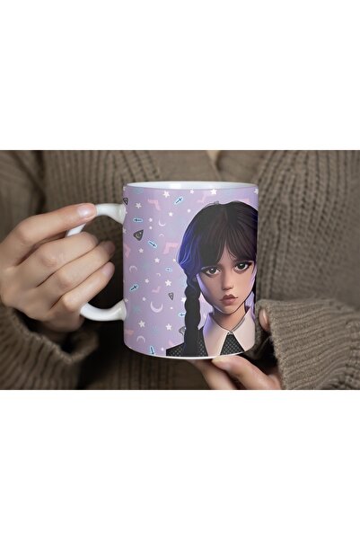 Beramussa كوب ويدنزداي أدامز - تصميم بنمط قوطي مع خلفية أرجوانية - هدية ذات ط...