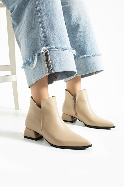 ALTAY SHOES - Günlük kullanım için ideal, rahat ve şık tasarımıyla dikkat çek...