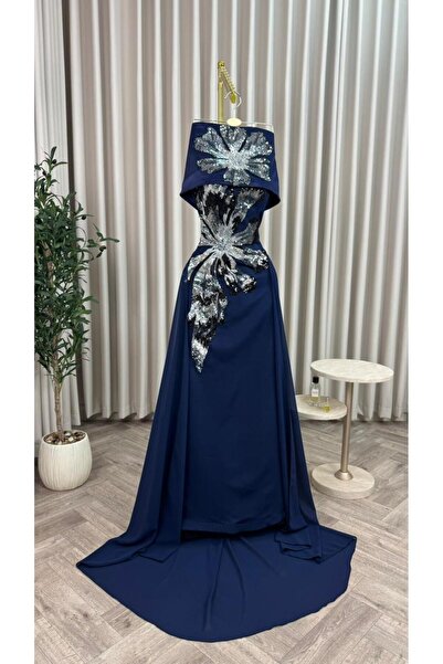 BURGUNDY فستان سهرة ايفنتانا باربي لون كحلي