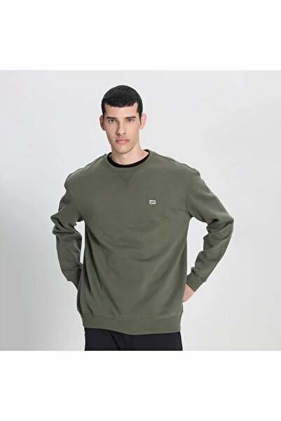 Lee قميص من النوع الثقيل الكاكي مع ياقة دائرية من القطن بنسبة 100% مقاس عادي