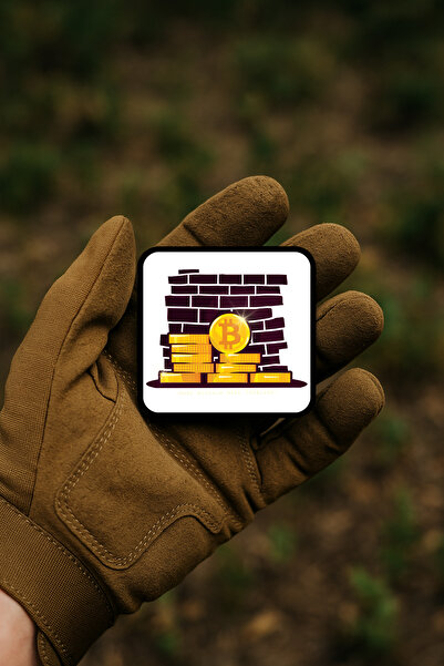 AHWALL ملصق / شارة / شعار بتصميم 'المزيد من البيتكوين يعني المزيد من المشاكل'...