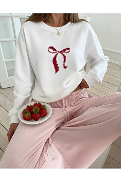 LORVEX Υπερμεγέθης λευκό φούτερ με λαιμόκοψη ποδηλάτου, με στάμπα κόκκινης κο...