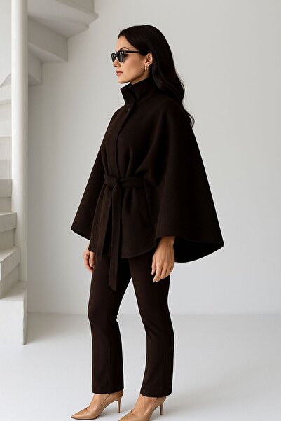 Ramior Γυναικείο καφέ κασετένιο πανσό με ζώνη – Κομψά χειμωνιάτικα εξωτερικά ενδύματα και μοντέρνο μοντέλο oversized