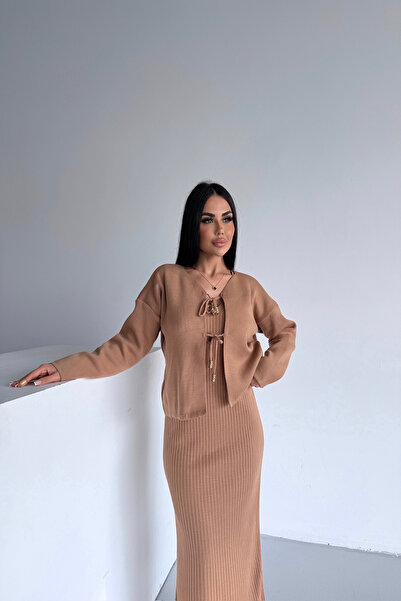 LİLA İSTANBUL V-Neck Tie-Up Double Knit Camel Set (S/M/L/Xl Compatible Standard Size)