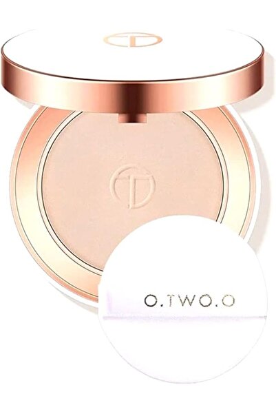 o.two.o بودرة تثبيت مرطبة ناعمة - لون بشرة فاتح 02