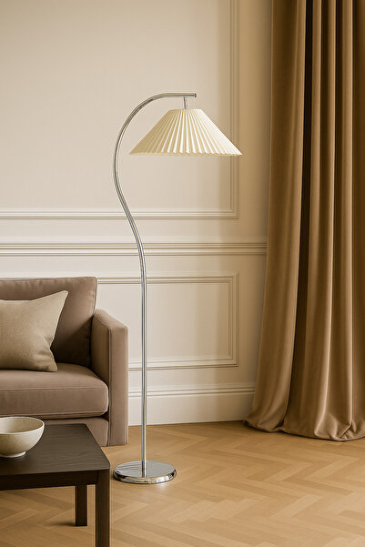 Vinner Plus MontanaX Krem Şapkalı Krom Lambader – Modern Metal Gövde, Lüks Salon Aydınlatması