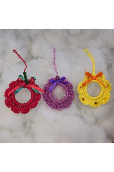 Handmade Ornamente de Crăciun croșetate manual – set 3 decorațiuni colorate, 7 cm