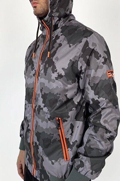 Alışveriş Sokağı Hooded Camouflage Raincoat with Orange Detail