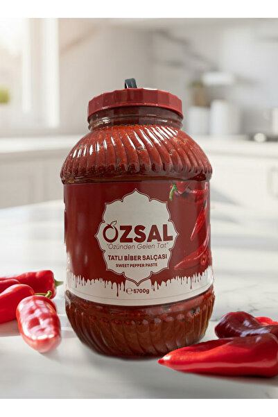 ÖZSAL ÖZÜNDEN GELEN TAT ÖZSAL Tatlı Biber Salçası 5700 Gram