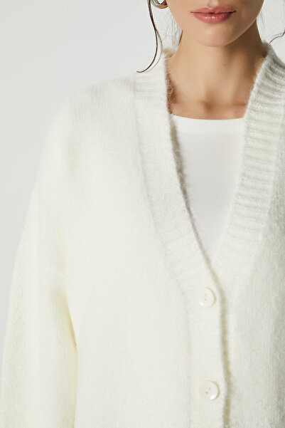 Ritnice Women's Alvin Soft V-Neck Ecru Cardigan