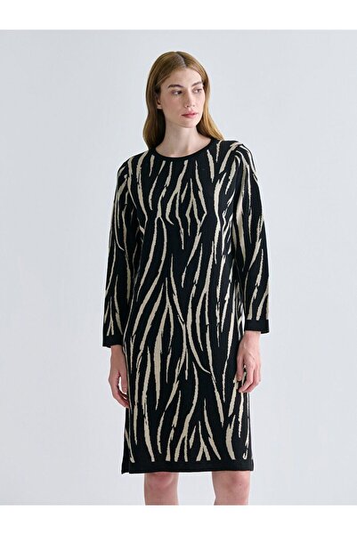 LC Waikiki Πλεκτό φόρεμα με σχέδιο LCW Grace με λαιμόκοψη