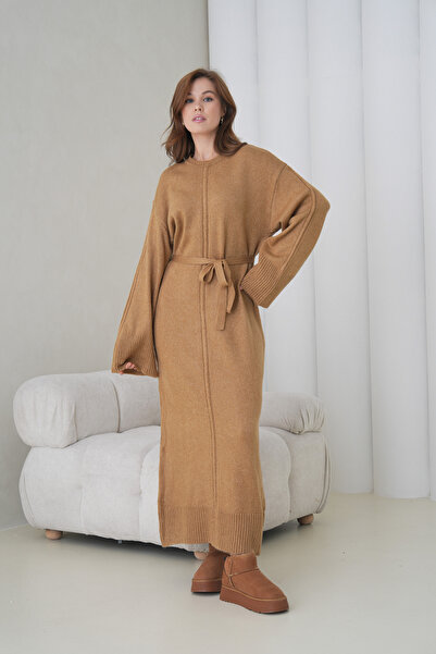MAMAYAGA Women's Long Sleeve Crew Neck Textured Belted Knitwear Suitable for Hijab Sporty Stylish Maxi Length Long Dress