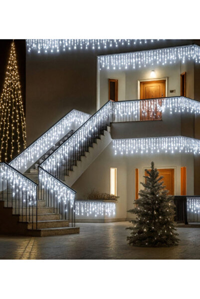 Amigo Christmas Icicle Lights 12m with 300 LEDs, Cool White, Indoor & Outdoor, Connectable