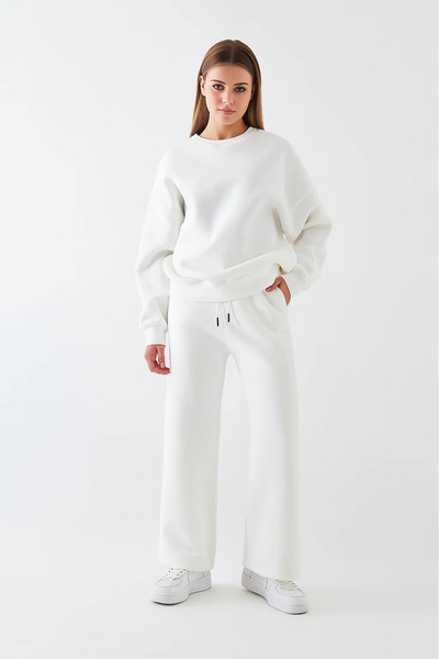 525 Women's Oversized Sweatshirt White – Crew Neck, 3 Thread Ş Fleece-Lined Fleece