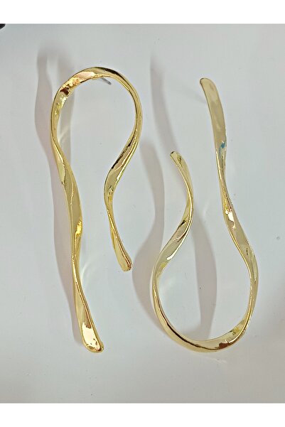 mos&more Gold Long Unshaped Asymmetrical Earrings