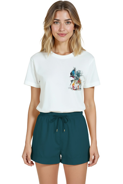 Color Luxe Women's White Relaxed Fit 100% Cotton T-Shirt – Violin & City Skyl...