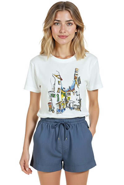 Color Luxe Women's White Relaxed Fit 100% Cotton T-Shirt – Street Cafes & Col...