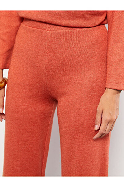 LC Waikiki  Women's Elastic Waist Straight Sweatpants