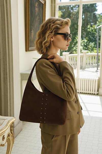 Tandi Bags Bery Stone Suede Shoulder Bag Brown