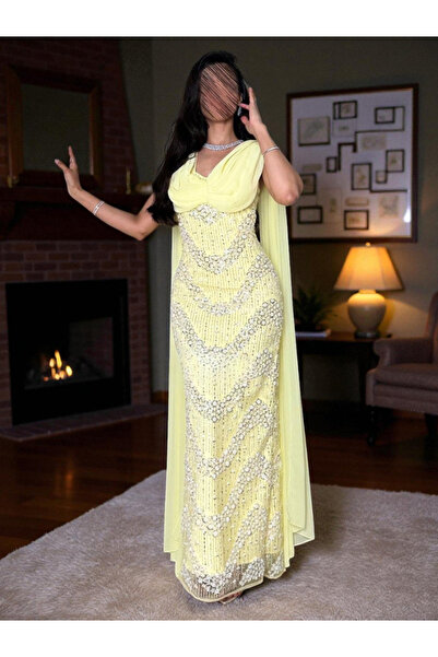 TREN Luxurious sequined evening gown with a long Draped chiffon skirt, perfect for parties and special occasions. Lemon yellow.