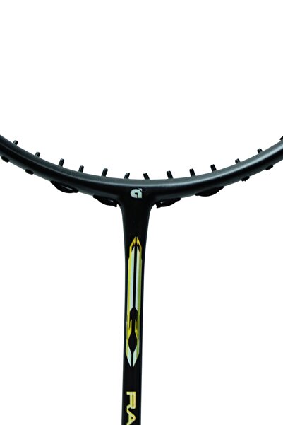 Apacs Raider 1000 even balanced badminton racket , Black