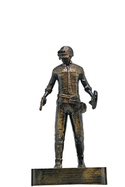 Uzman3D PUBG Koleksiyon Figürü – Bronz Görünümlü 3D Baskı