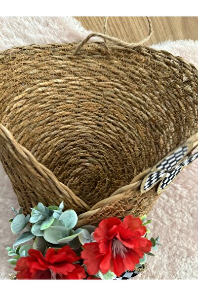 Marrone Design Door Basket Red Beauty Door Ornament