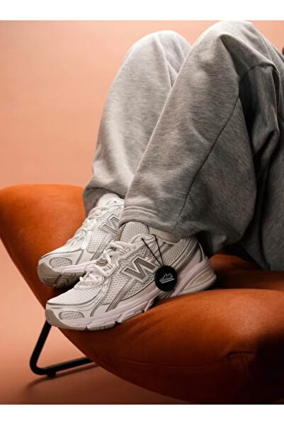 akix Stylish and comfortable casual athletic shoes