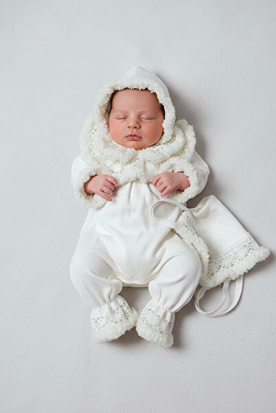 Şeker Tadında Tasarımlar Princess Collection-Hand Embroidered Lace Jumpsuit