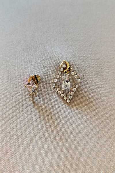 UTOPIAN Tek Taş Asimetrik Küpe