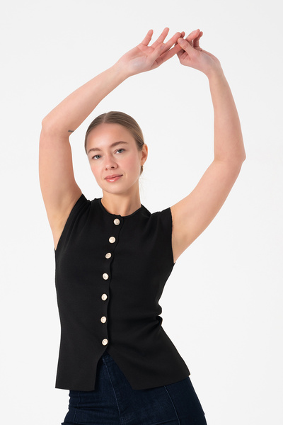 Shophia Buttoned Women's Knit Vest