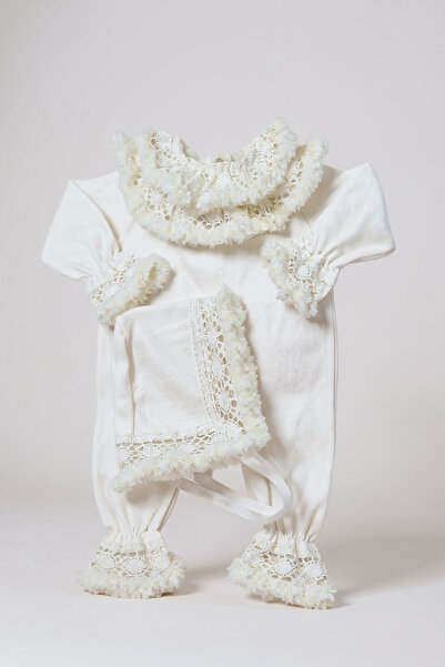 Şeker Tadında Tasarımlar Princess Collection-Hand Embroidered Lace Jumpsuit