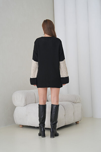 MAMAYAGA Women's Long Sleeves Self Textured Crew Neck Tunic Oversized Stylish Winter Knitwear Sweater Dress with Pockets