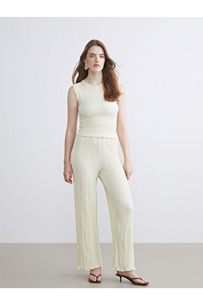 LC Waikiki Elastic Waist Textured Women's Trousers