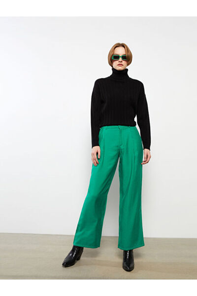 LC Waikiki Women's Comfortable Fit Straight Trousers