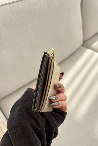 Yuka Atelier Shiny Faux Leather Card Holder with Bow Detail