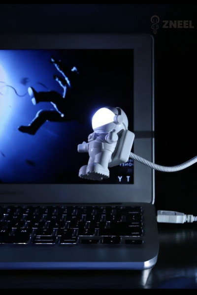 knoffer will dich nur... Astronot Tasarımlı USB LED Lamba | Esnek Kol Ayarlı ...