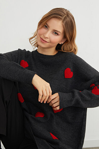 Fulla Moda Heart Embroidered Oversize Knitwear Sweater